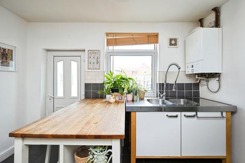 3 bedroom semi-detached house for sale, Larch Road, New Ollerton, Newark, Nottinghamshire, NG22