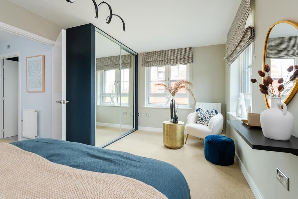 Plenty of space for bedroom furniture