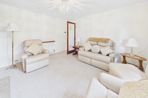 1 bedroom maisonette for sale, Vicarage Lane, Bovingdon, HP3