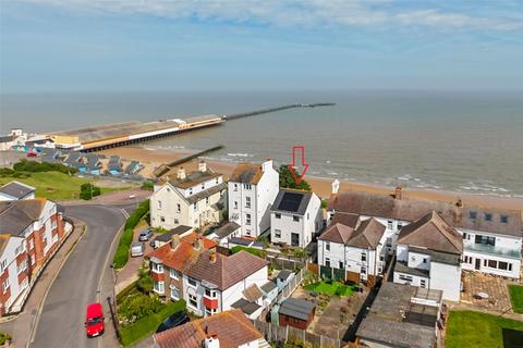 undefined, Southcliff Parade, Walton on the Naze, Essex, CO14