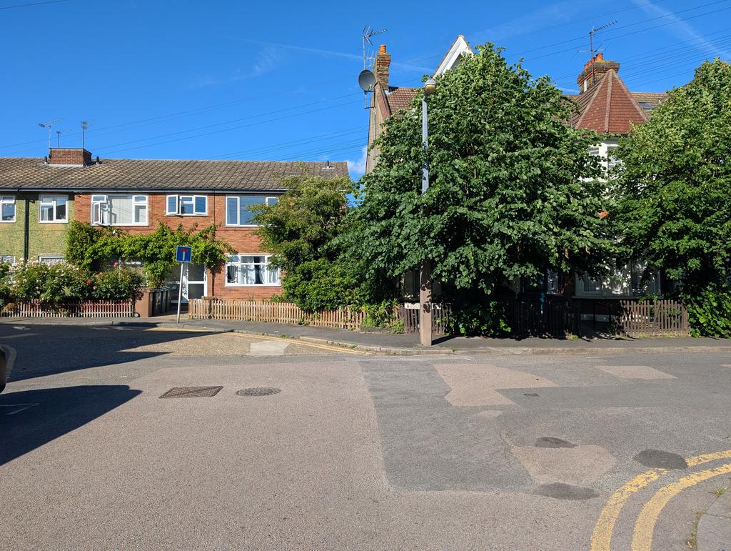 2 bedroom house to rent