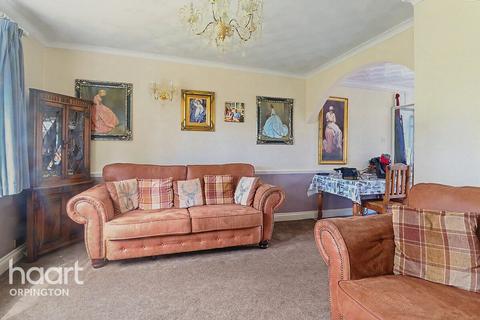 3 bedroom semi-detached house for sale, Crowhurst Way, Orpington