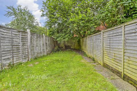 3 bedroom terraced house for sale, Priory Street, Tonbridge TN9
