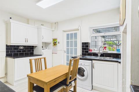 2 bedroom terraced house for sale, Newstead Avenue, Burbage, Hinckley