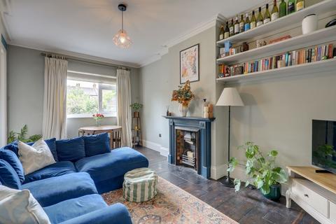 2 bedroom flat for sale, Manor Park, Hither Green, SE13