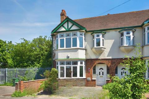 3 bedroom end of terrace house for sale, Forest View Road, Walthamstow, E17