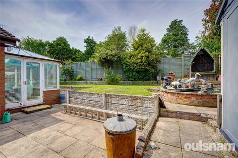 2 bedroom bungalow for sale, Ombersley Road, Droitwich, WR9