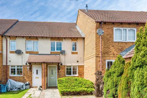 2 bedroom terraced house for sale, West Highland Road, Swindon