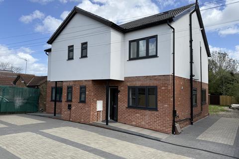 4 bedroom semi-detached house for sale, Sevenoaks Way, Orpington BR5