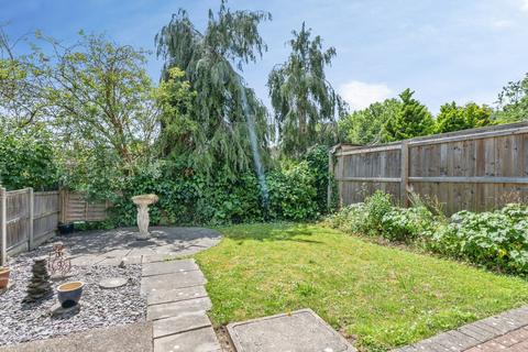 2 bedroom semi-detached house for sale, Fieldfare, Billericay, Essex, CM11