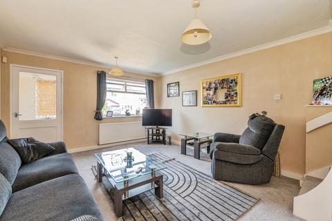 2 bedroom semi-detached house for sale, Fieldfare, Billericay, Essex, CM11