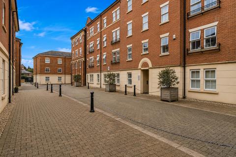Flat - Armstrong Drive, Worcester WR1