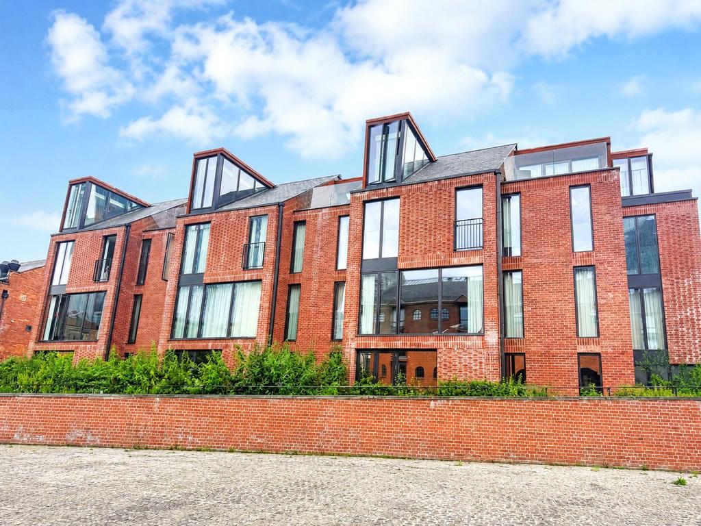 2 bedroom apartment for sale
