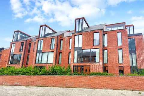 2 bedroom apartment for sale, 15 Blantyre Street, M15