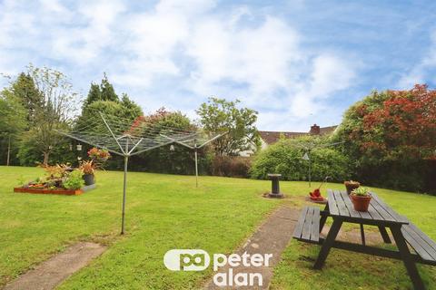 2 bedroom ground floor flat for sale, Lisvane Road, Llanishen, Cardiff