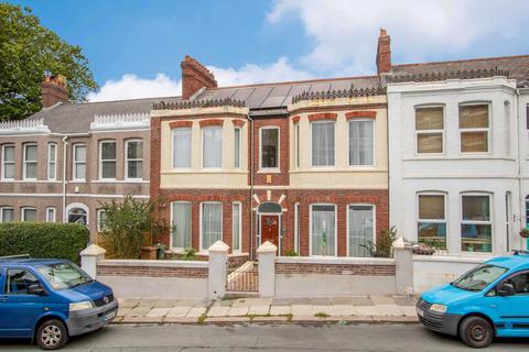 Terraced house - Mutley Road, Plymouth, PL3