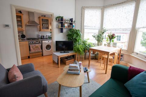 2 bedroom apartment to rent, Musgrove Road, London, SE14