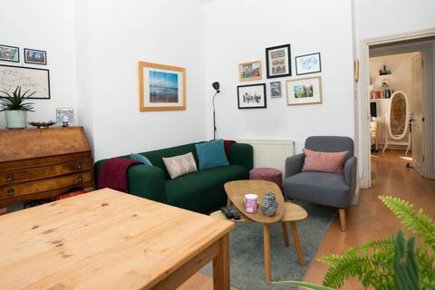 2 bedroom apartment to rent, Musgrove Road, London, SE14