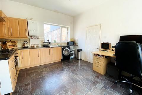 2 bedroom apartment for sale, James Terrace, Wallsend