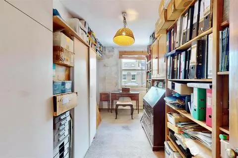 3 bedroom flat for sale - View 3
