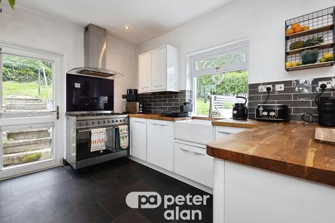 2 bedroom detached bungalow for sale, Viaduct Road, Garndiffaith, Pontypool