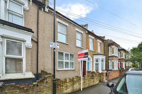 3 bedroom terraced house for sale, Norman Road, London, E11