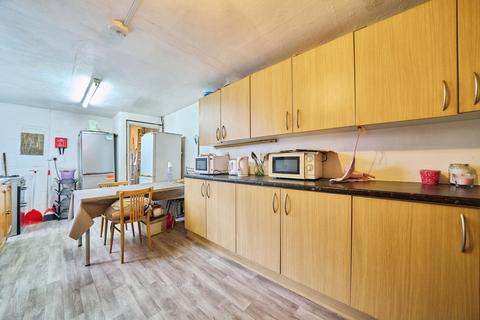 3 bedroom terraced house for sale, Norman Road, London, E11