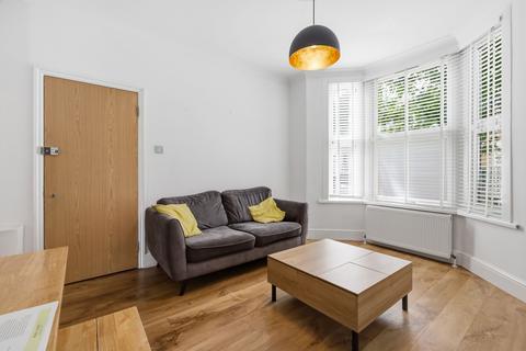 2 bedroom flat for sale, Buckland Road, London E10
