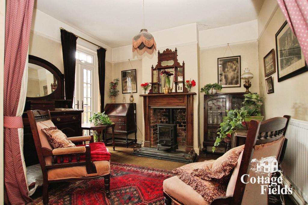Living room, fireplace