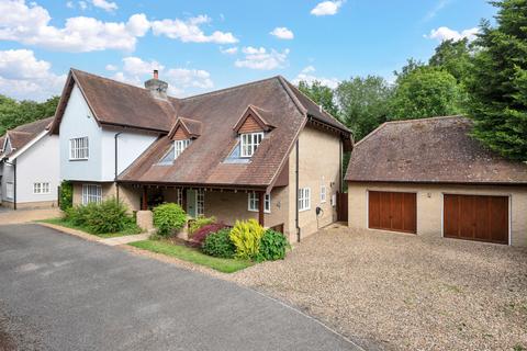 4 bedroom detached house for sale, Aldous Court, Royston SG8