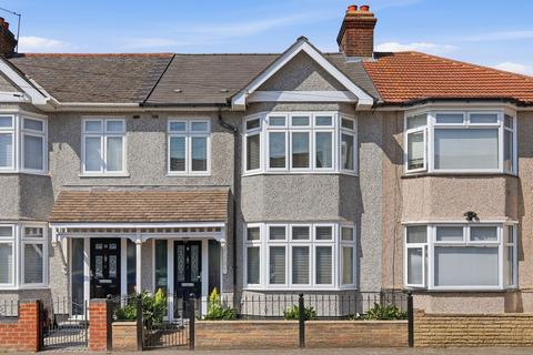 Edward Road, Romford, RM6