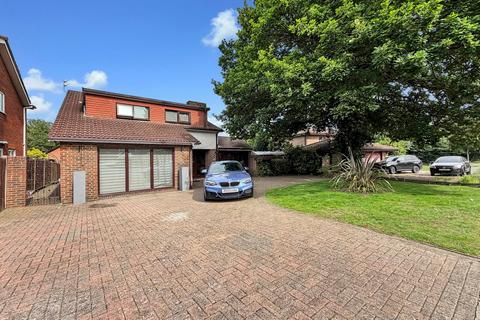 4 bedroom detached house for sale, Chapel Lane, Hempstead, Gillingham, ME7