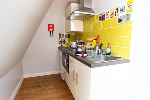Studio for sale, Hounds Gate, Nottingham NG1