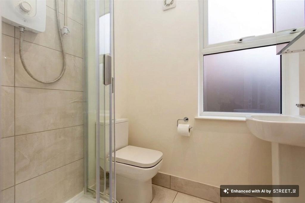 Apartment in Leicester, Aylestone Park - More