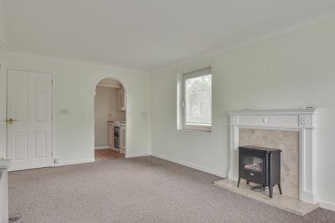1 bedroom ground floor flat for sale, Croft Court, Great Dunmow