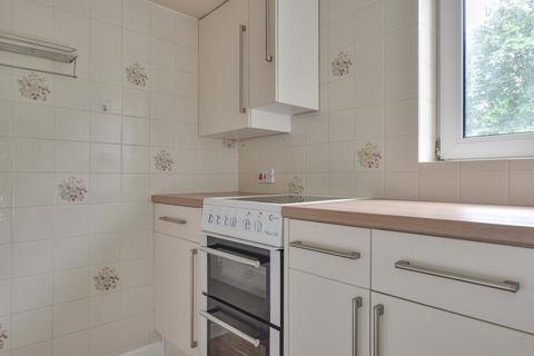 1 bedroom ground floor flat for sale, Croft Court, Great Dunmow