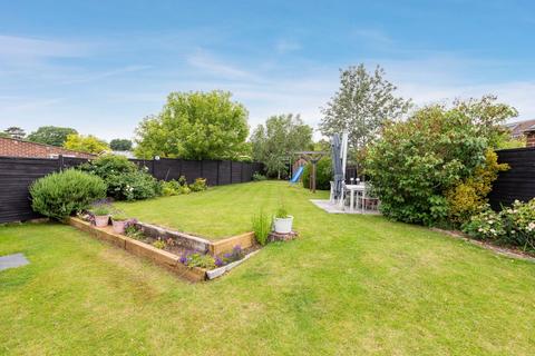 4 bedroom semi-detached house for sale, Truro Close, Maidenhead SL6