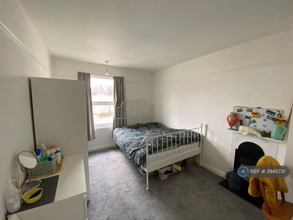 House in Cambridge, Romsey - More