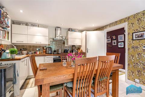 2 bedroom apartment for sale, Mount View Road, London, N4
