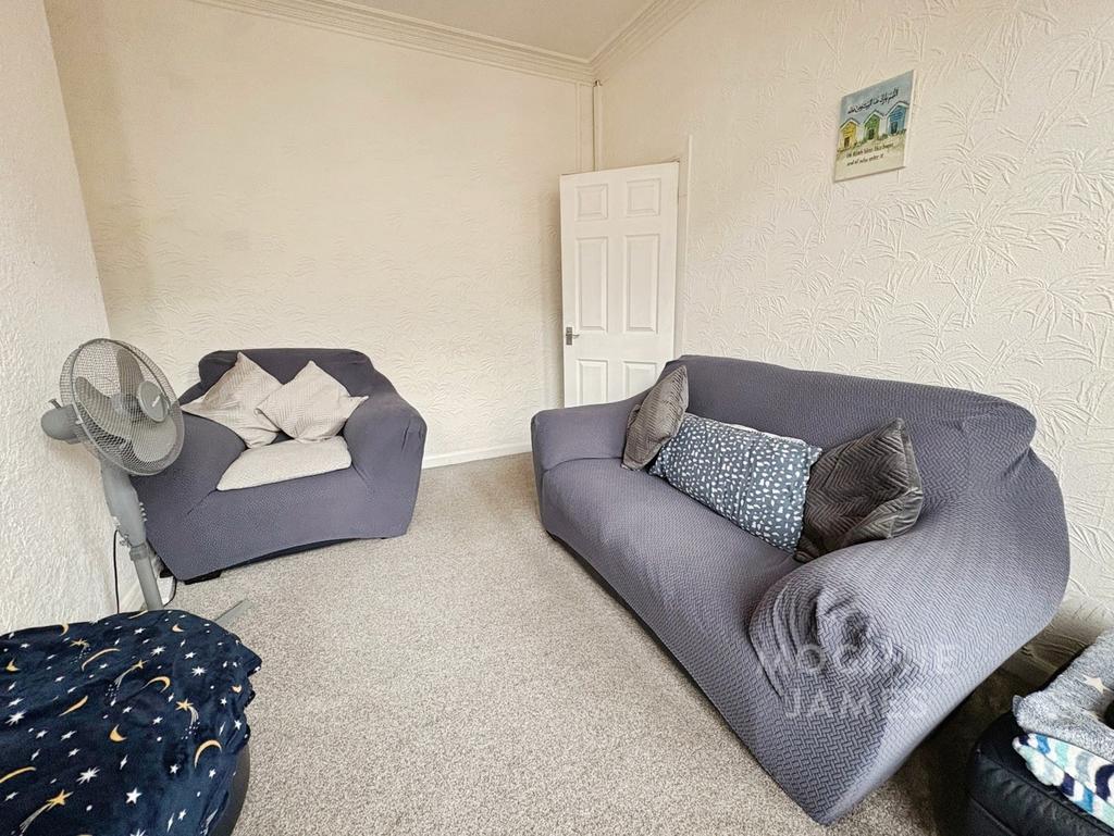 House in Cardiff, Roath - View 4