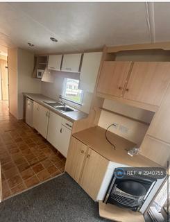 4 bedroom mobile home to rent, Great North Road, Welwyn Garden City, AL8