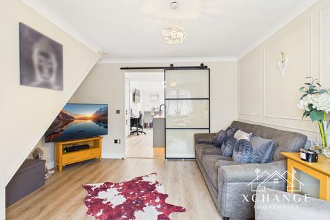3 bedroom semi-detached house for sale, Bronze Close, Nuneaton CV11
