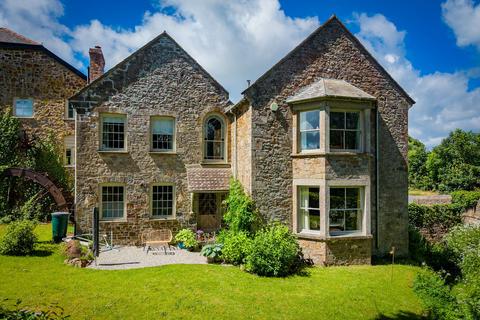 5 bedroom semi-detached house for sale, North Tawton, EX20