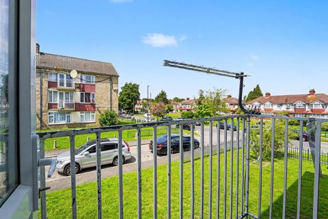 undefined, Hoe Lane, Enfield