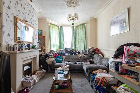 3 bedroom terraced house for sale, East Park Avenue, Hull HU8