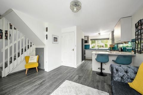 3 bedroom end of terrace house for sale, 3 Bughtlin Place, Edinburgh, EH12 8UY