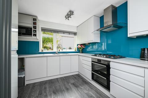 3 bedroom end of terrace house for sale, 3 Bughtlin Place, Edinburgh, EH12 8UY