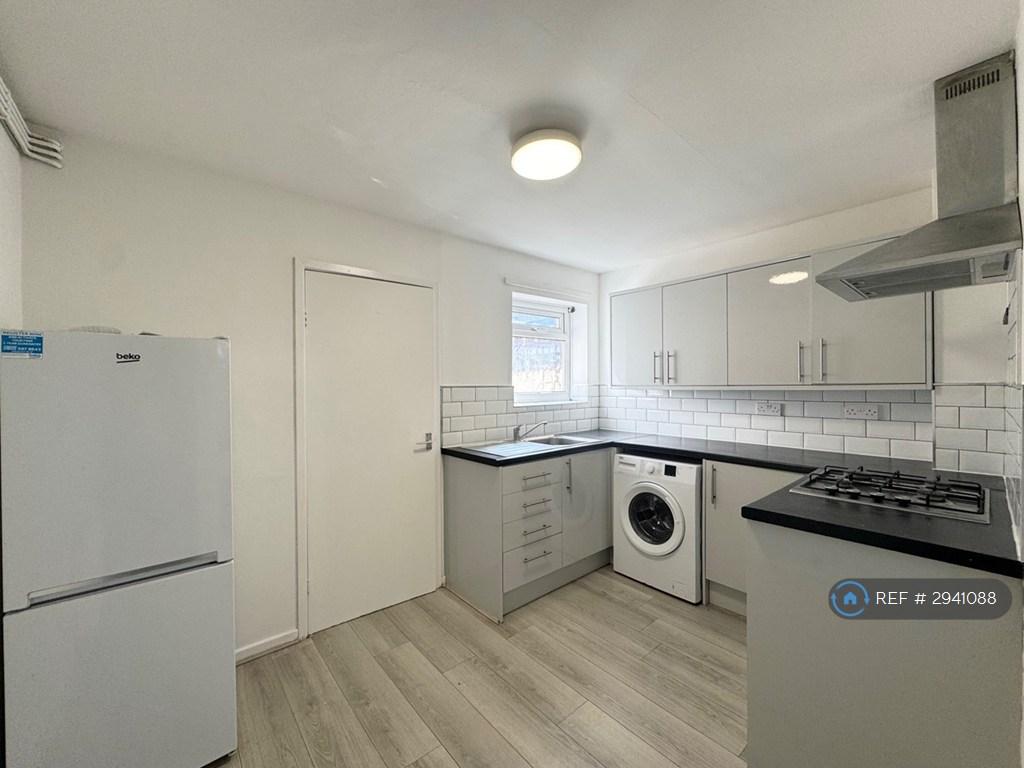 Strathcona Road, Liverpool, L15 – pohled 2