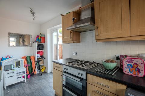 2 bedroom semi-detached house for sale, St. Pauls Crescent, West Bromwich B70