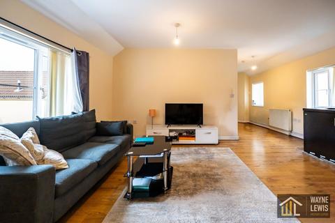 2 bedroom coach house for sale, Penderyn Close, Merthyr Tydfil, CF48 1AS